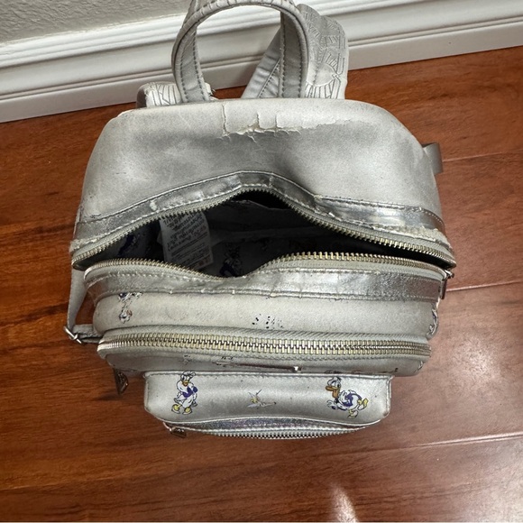 Disneyland 100 Anniversary Vintage Back Pack - Picture 8 of 10